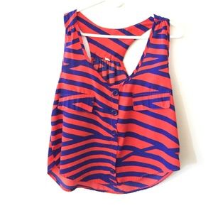 Red and blue stripe T top