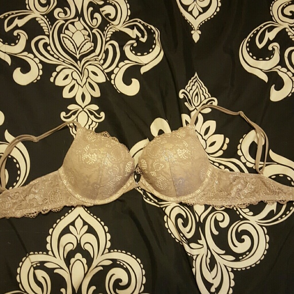 Victorias secret very sexy pushup 34c