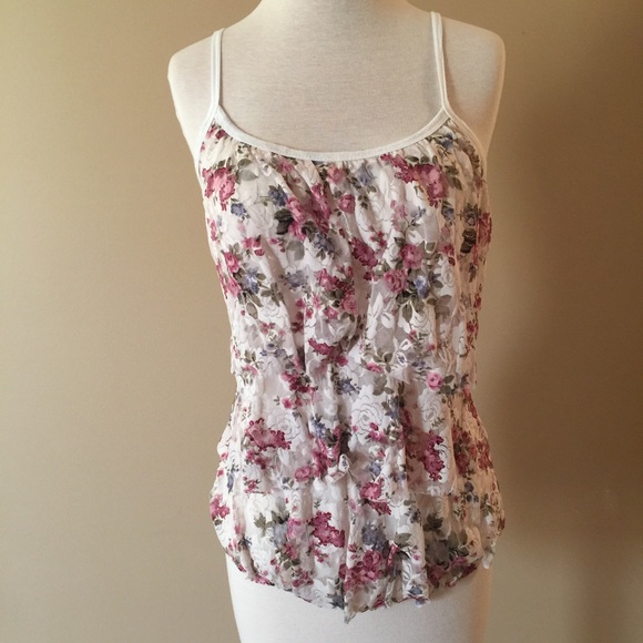 Floral Lace ruffle tank top