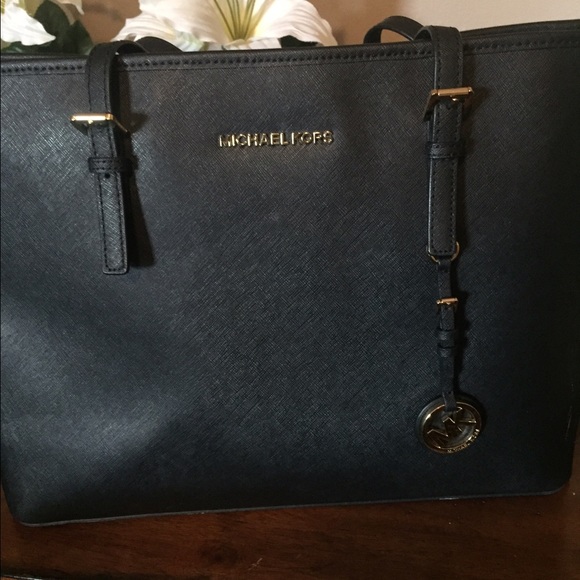 Michael Kors Jet Set Travel Tote