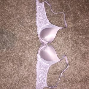 VICTORIAS SECRET NWOT 32B Lined Demi bra