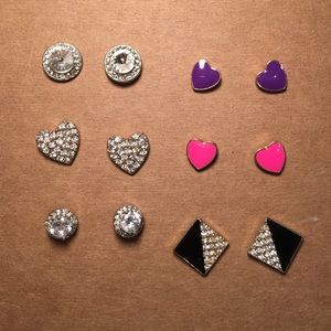 Set of earrings