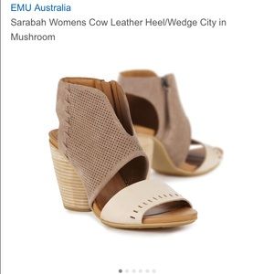 Emu Australia sandals size 7