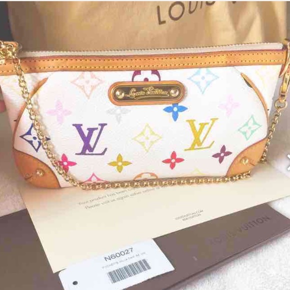 AUTH Loui Vuitton Milla Pouchette Canvas MM