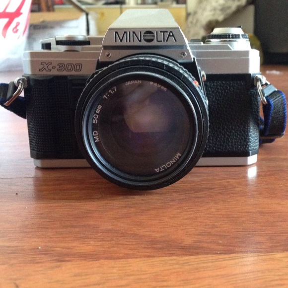 Minolta X-300