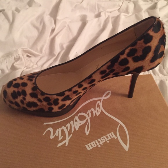 Brand New Christian Louboutin pumps