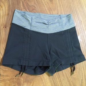 Lulu lemon spandex shorts with ties in front