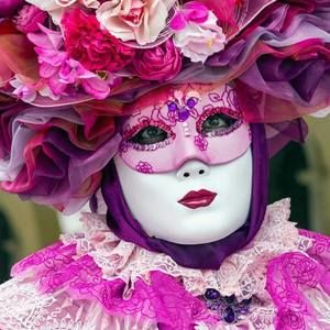 Meet your Posher, Donna