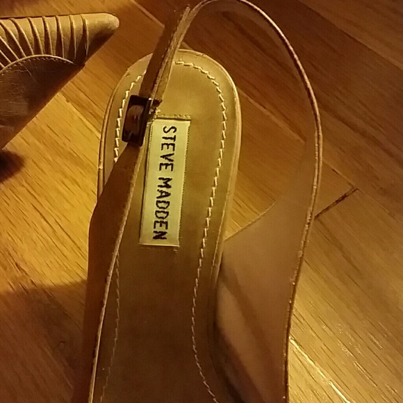 Steve Madden pointy toe slingback - Picture 3 of 3