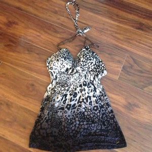 Guess dressy tank size large