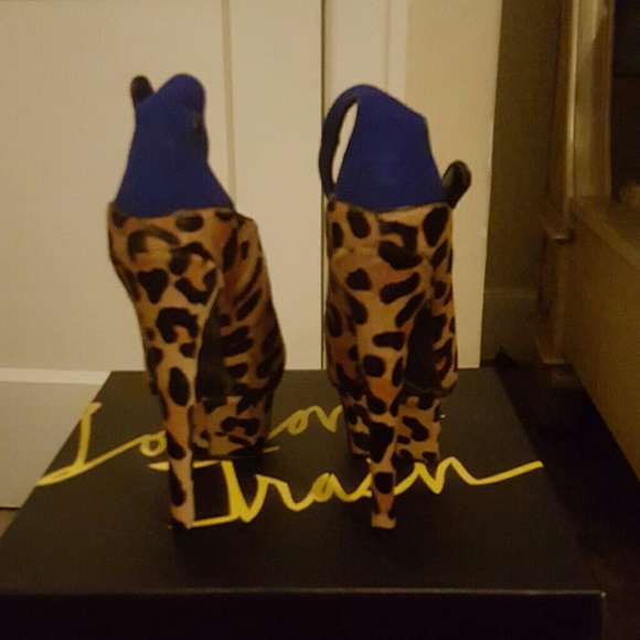 Shoes - Picture 3 of 3