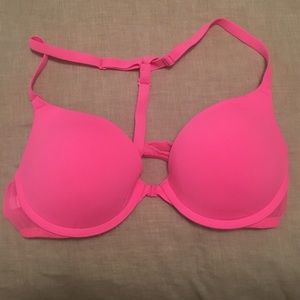 Pink razor back bra. Clips in front