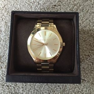 Michael Kors Runway MK3179 Wrist Watch