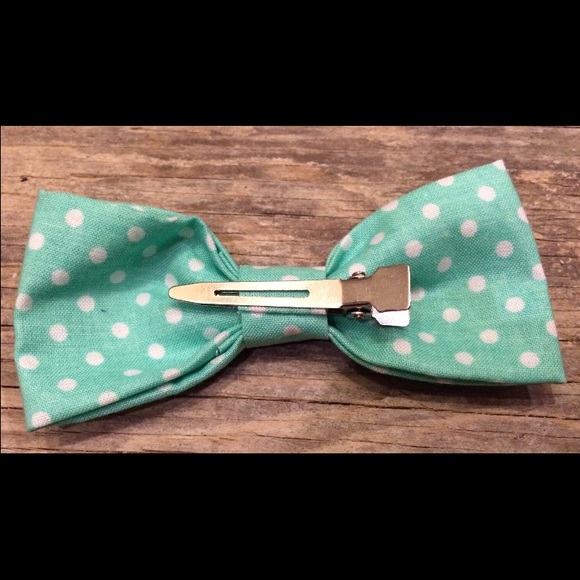 🎉💕HP💕🎉Clip-on bow ties - Picture 3 of 4