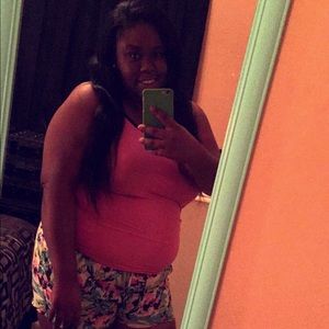 Meet your Posher, Triana