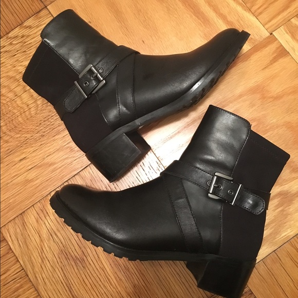 SOLD Neiman Marcus leather ankle boots