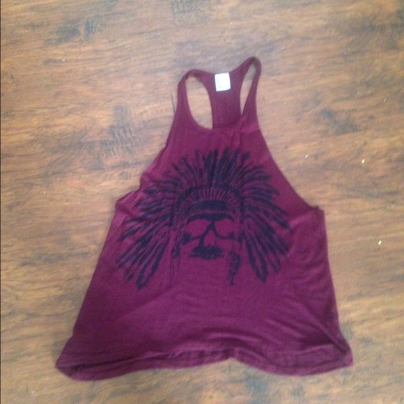 Tops - Women's burgundy native skull tank