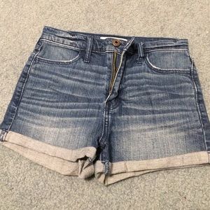 Abercrombie Kids shorts