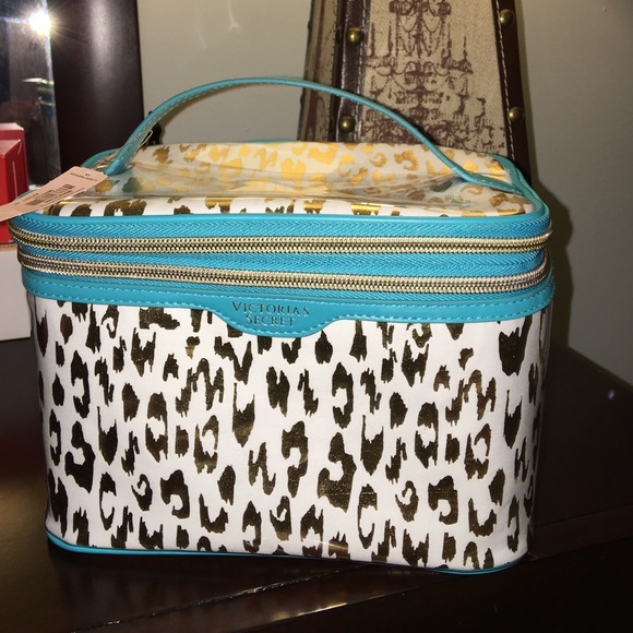VICTORIA SECRET MAKE UP CASE