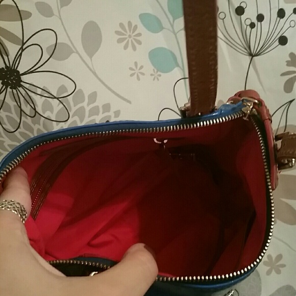 Blue Patent Dooney and Bourke - Picture 3 of 7