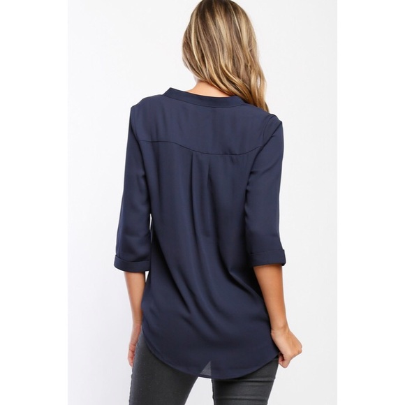 🔹LAST🔹Best Practice Navy Draped Top - Picture 2 of 4