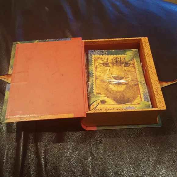 Hallmark note card set and box - Picture 2 of 4