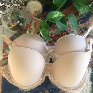 👯 Felina & Wacoal bras