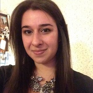 Meet your Posher, Tanya