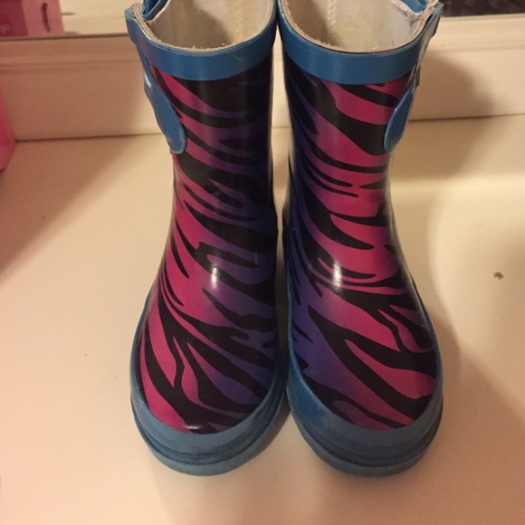 Austin Trading Co. Rain boots for little girls