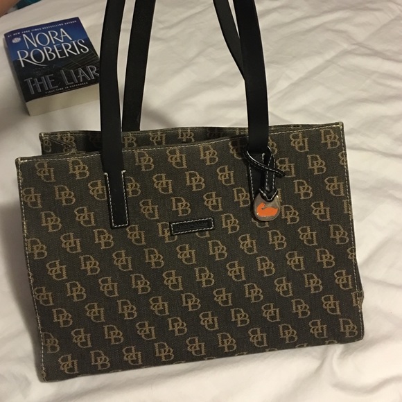 Dooney bourke bag