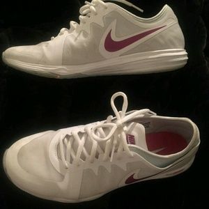NIKES White and Pink DUAL FUSION