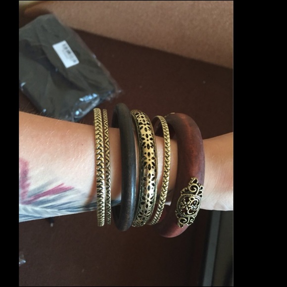 New Vintage Gold Plated Wood bracelets bangles - Picture 2 of 3
