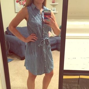 Chambray sleeveless dress