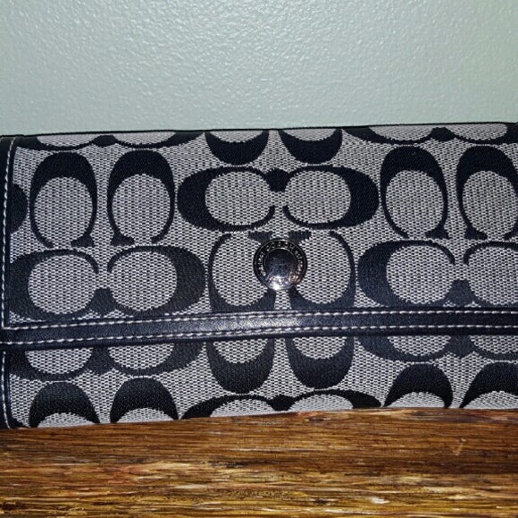 Coach wallet