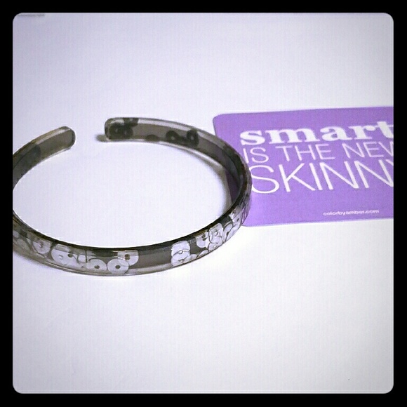 Color By Amber Jewelry - Bangle