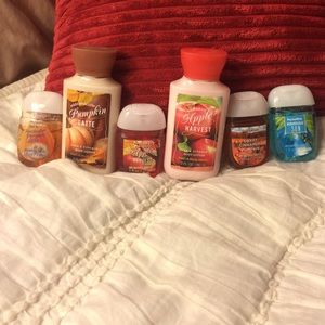 BATH AND BODY WORKS COLLECTIONS
