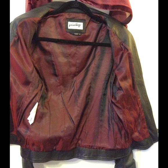 PRIVILEGE Genuine Leather Jacket - Picture 4 of 4