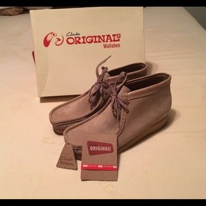 🔴🔴 SOLD 🔴🔴 Clark's Wallabees