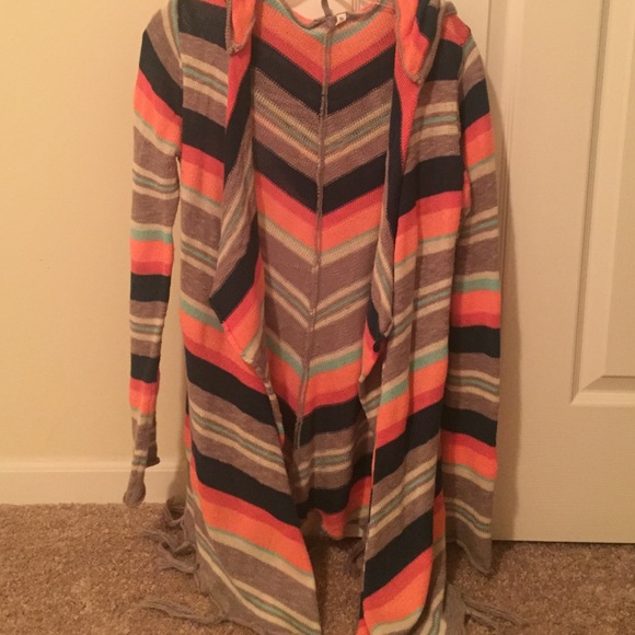Tilly's colorful beach cardigan {new}