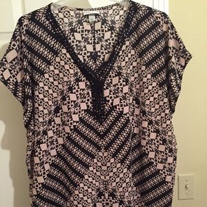 Light weight dress top