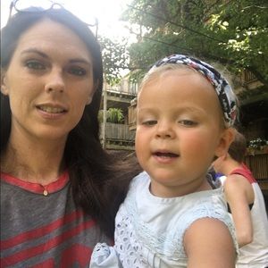 Meet your Posher, Laurie