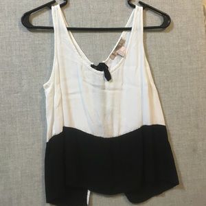 Crop tank with open tie back