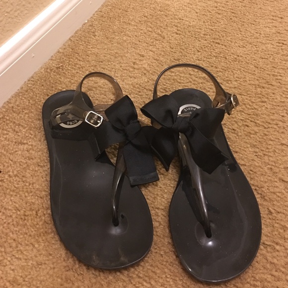 Black BCBG sandals