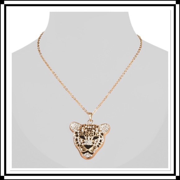🌺HOST PICK🌺 Tiger Pendant with Austrian Crystals - Picture 2 of 2