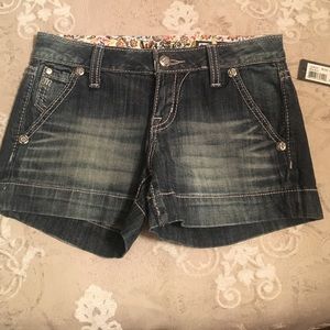 Miss Me shorts