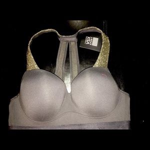 Victoria's Secret, VSX Sport Showtime Sports- Bra