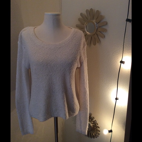 Cropped white sweater