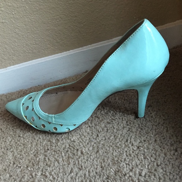 Mint Green Heels - Picture 2 of 4