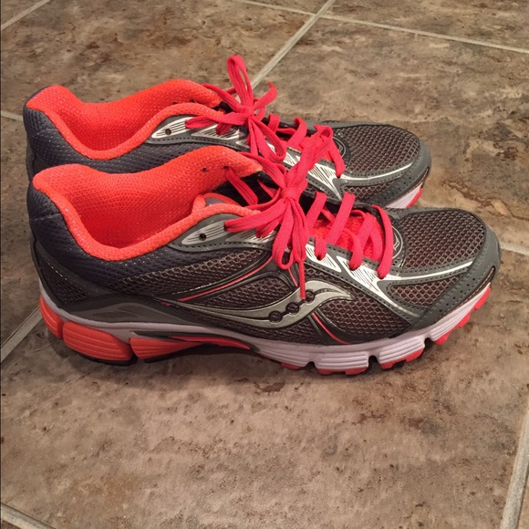 Saucony Ignition 4
