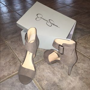 Jessica Simpson heels
